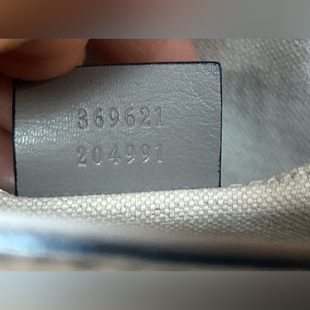 GUCCI Emily Guccissima Chain Leather Bag - Picture 10 of 16